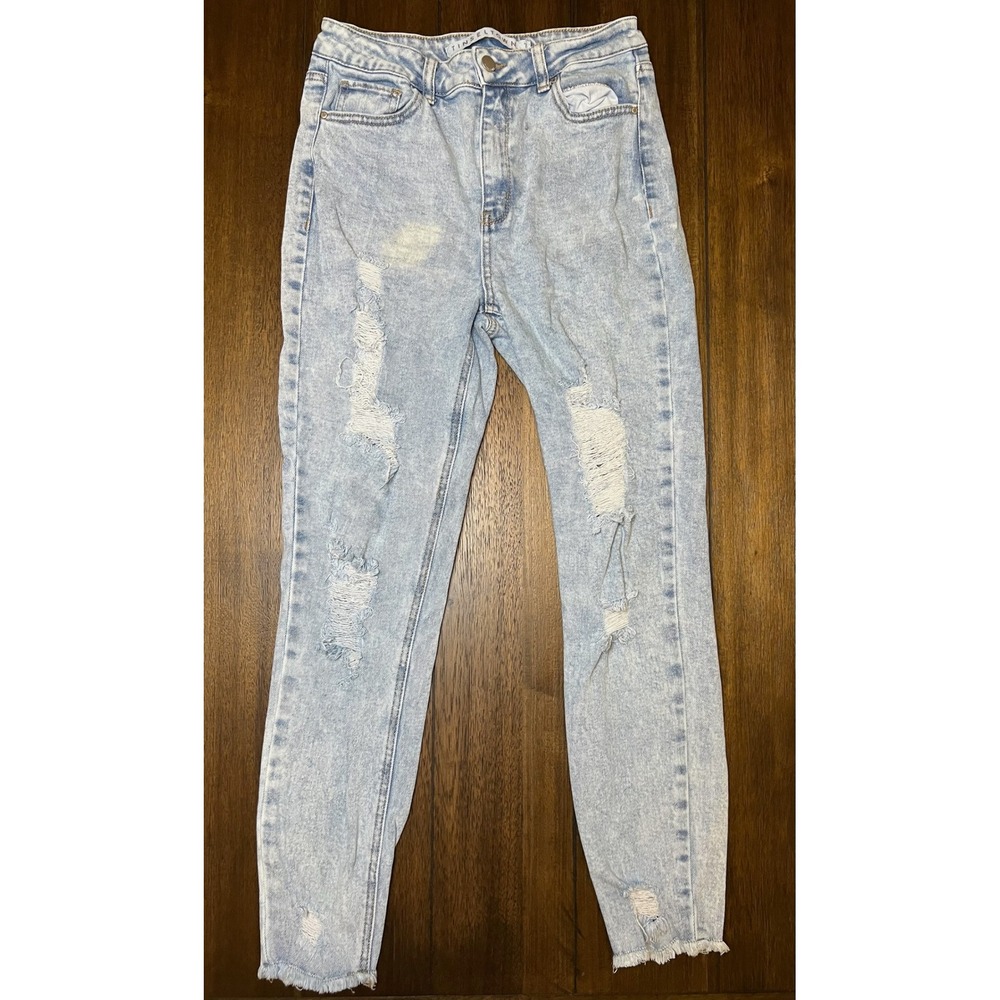 Tinseltown Juniors Size 7 Light Wash Distressed High Rise Skinny Jeans Raw Hem